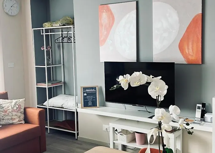 Civico 18 * Кунео